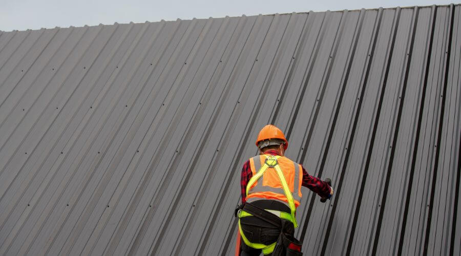 Professional gutter cleaning in Cross River, NY